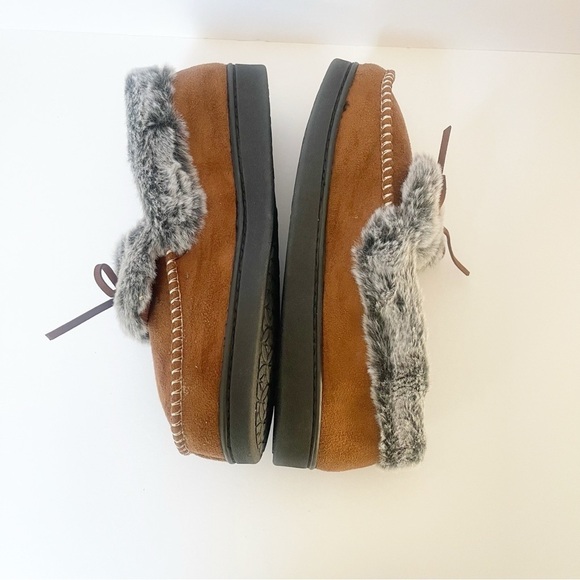 Dena Lives memory foam slippers - Picture 5 of 7